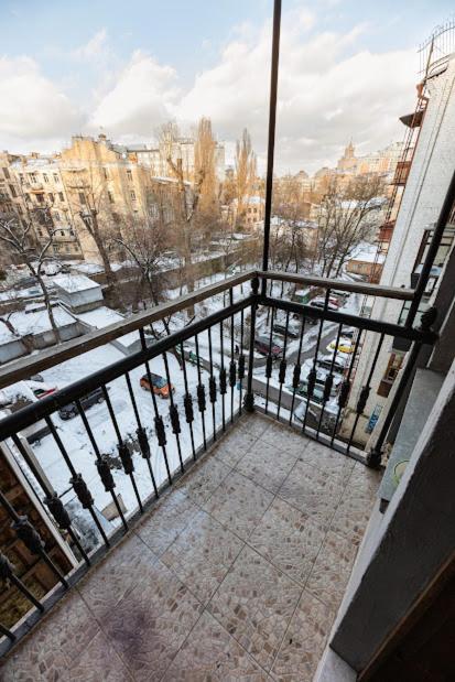 911 Apartments Antonovichа Kiev Exterior foto